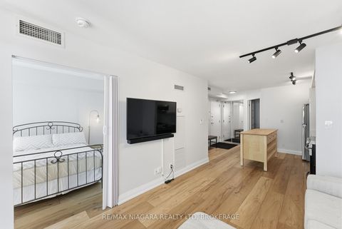 Photo 12 at 1601 - 600 Fleet Street, Niagara, Toronto