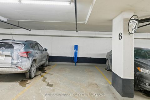 Photo 36 at 1601 - 600 Fleet Street, Niagara, Toronto