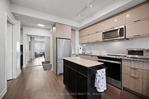 Photo 8 at 1510 - 10 Deerlick Court, Donalda, Toronto