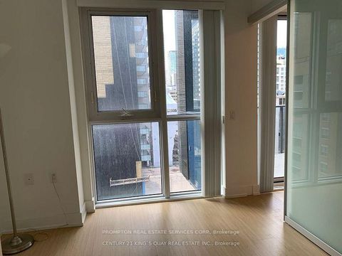 Photo 4 at 1105 - 7 Grenville Street, Bay Street Corridor, Toronto