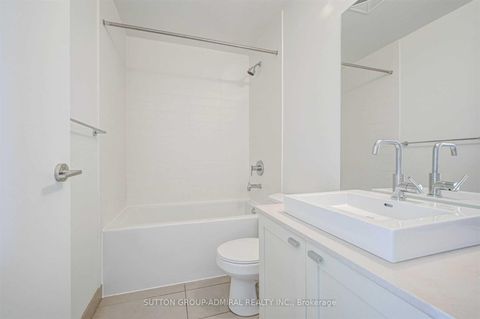 Photo 17 at 413 - 105 The Queensway Avenue, Swansea, Toronto