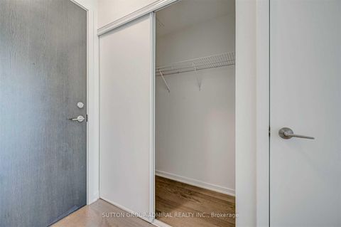 Photo 20 at 413 - 105 The Queensway Avenue, Swansea, Toronto