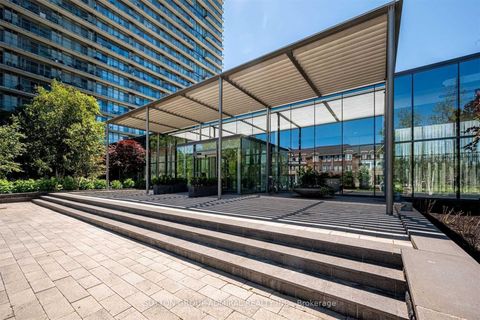 Photo 24 at 413 - 105 The Queensway Avenue, Swansea, Toronto