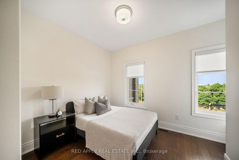 Photo 20 at 9392 Bayview Avenue, Observatory, Richmond Hill