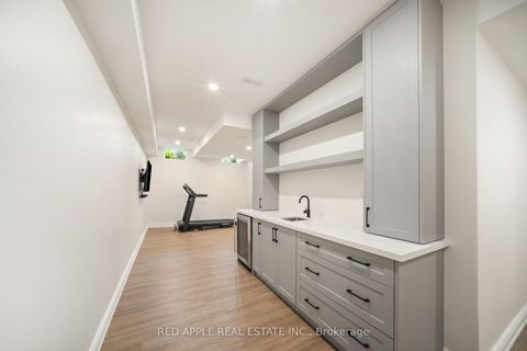 Photo 25 at 9392 Bayview Avenue, Observatory, Richmond Hill