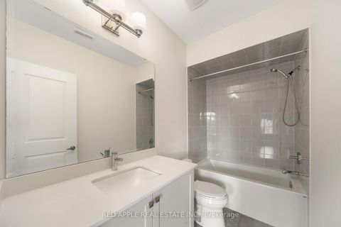 Photo 32 at 9392 Bayview Avenue, Observatory, Richmond Hill