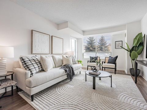 Photo 7 at 327 - 205 The Donway W, Don Mills, Toronto