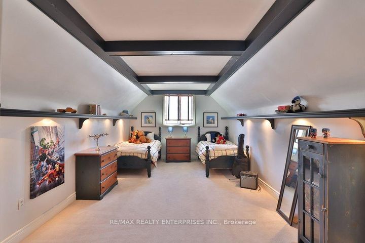 Photo 27 at 208 Mineola Road W, Mineola, Mississauga