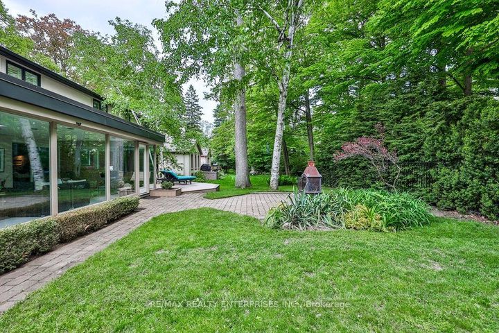 Photo 34 at 208 Mineola Road W, Mineola, Mississauga