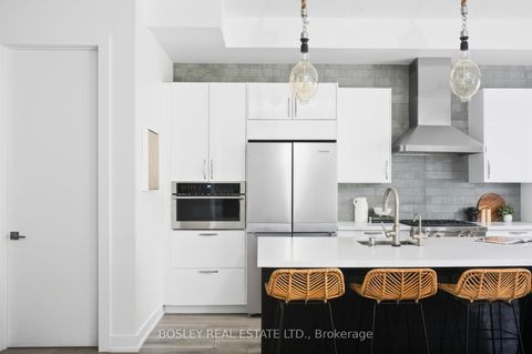 Photo 7 at 23 White Birch Road, Cliffside, Toronto