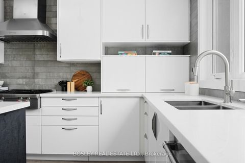 Photo 10 at 23 White Birch Road, Cliffside, Toronto