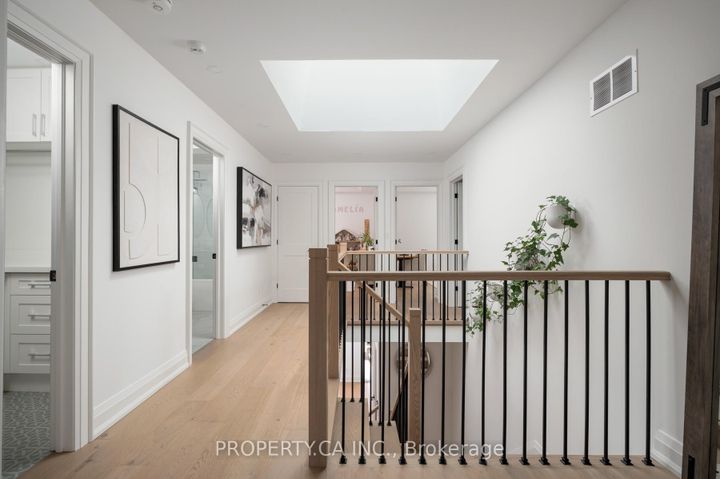 Photo 22 at 15 Marilyn Crescent, Parkview, Toronto