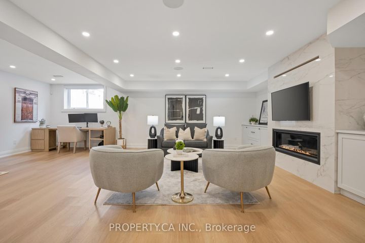 Photo 32 at 15 Marilyn Crescent, Parkview, Toronto