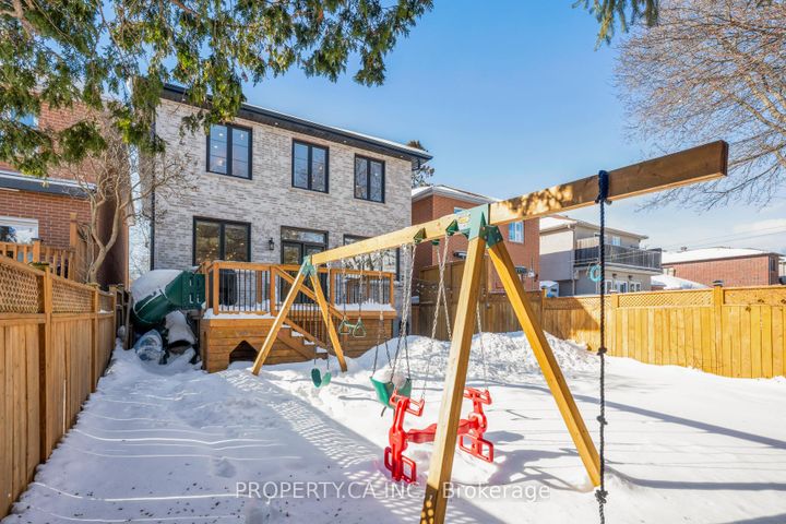 Photo 43 at 15 Marilyn Crescent, Parkview, Toronto