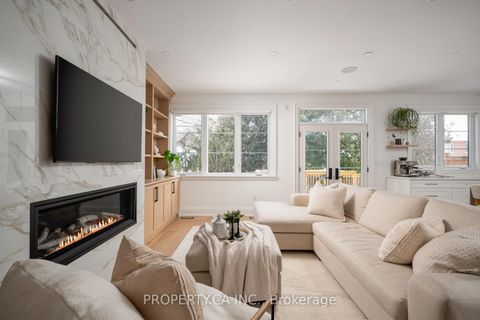 Photo 14 at 15 Marilyn Crescent, Parkview, Toronto