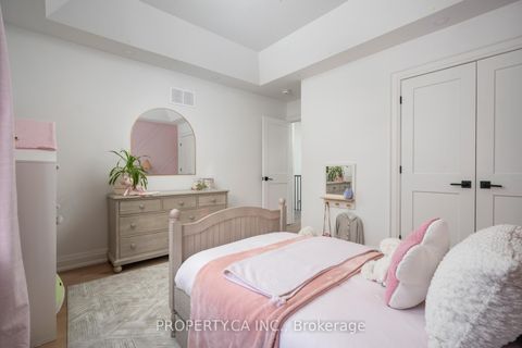 Photo 26 at 15 Marilyn Crescent, Parkview, Toronto