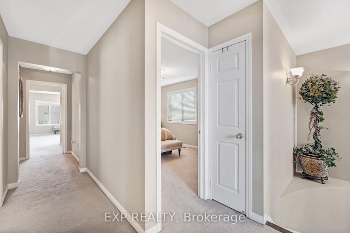 Photo 18 at 166 Worthington Avenue, Oak Ridges Lake Wilcox, Richmond Hill