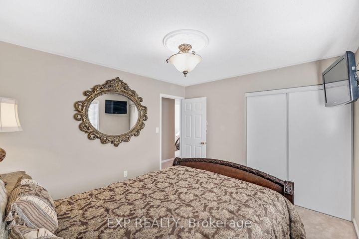 Photo 26 at 166 Worthington Avenue, Oak Ridges Lake Wilcox, Richmond Hill