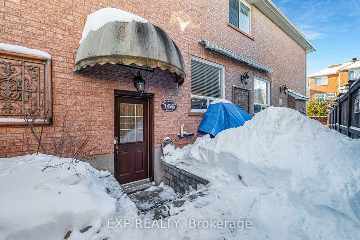 Photo 30 at 166 Worthington Avenue, Oak Ridges Lake Wilcox, Richmond Hill