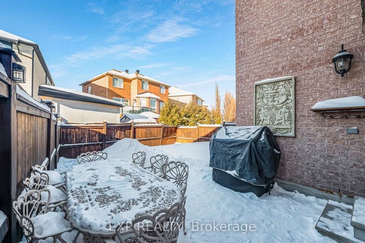 Photo 44 at 166 Worthington Avenue, Oak Ridges Lake Wilcox, Richmond Hill