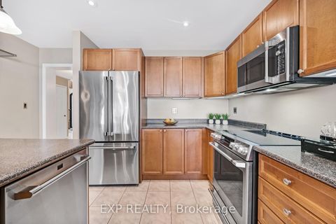 Photo 7 at 166 Worthington Avenue, Oak Ridges Lake Wilcox, Richmond Hill