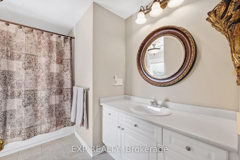 Photo 27 at 166 Worthington Avenue, Oak Ridges Lake Wilcox, Richmond Hill