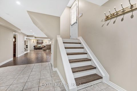 Photo 31 at 166 Worthington Avenue, Oak Ridges Lake Wilcox, Richmond Hill