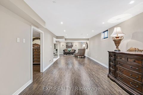 Photo 32 at 166 Worthington Avenue, Oak Ridges Lake Wilcox, Richmond Hill