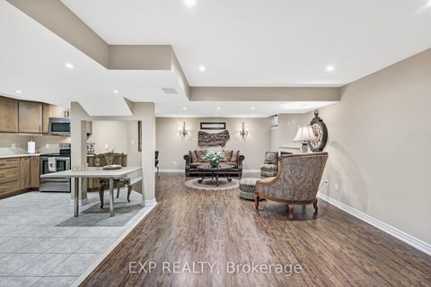 Photo 33 at 166 Worthington Avenue, Oak Ridges Lake Wilcox, Richmond Hill