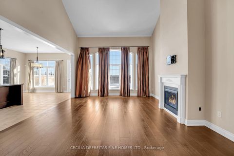 Photo 7 at 31 Munsie Drive, Nobleton, King