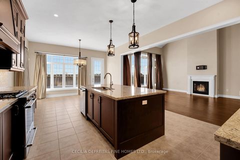 Photo 15 at 31 Munsie Drive, Nobleton, King