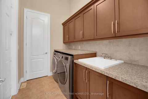 Photo 18 at 31 Munsie Drive, Nobleton, King