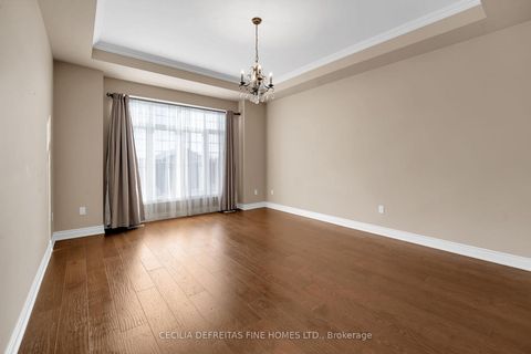 Photo 19 at 31 Munsie Drive, Nobleton, King