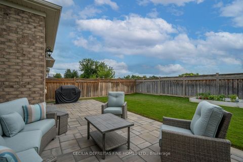 Photo 34 at 31 Munsie Drive, Nobleton, King