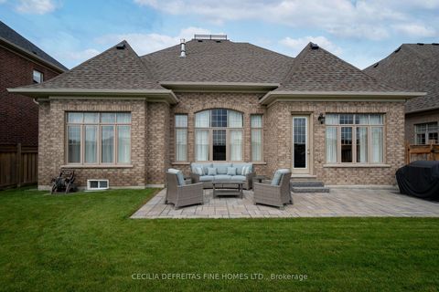 Photo 37 at 31 Munsie Drive, Nobleton, King