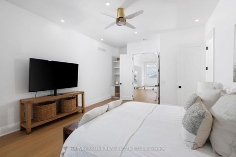 Photo 25 at 90 GREAT OAK Drive, Rosethorn, Toronto