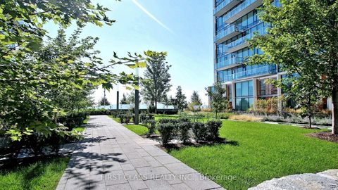 Photo 1 at 402 - 39 Queens Quay E, Waterfront Communities C1, Toronto