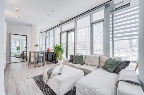 Photo 31 at 402 - 39 Queens Quay E, Waterfront Communities C1, Toronto