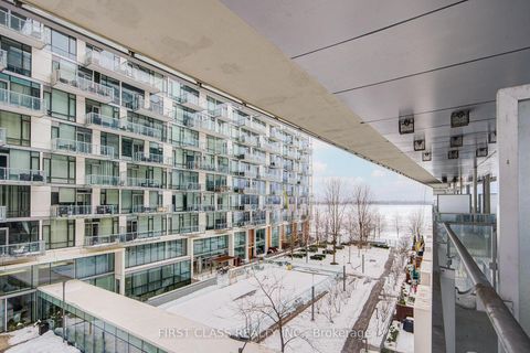 Photo 33 at 402 - 39 Queens Quay E, Waterfront Communities C1, Toronto