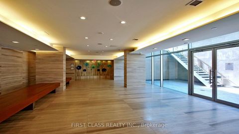 Photo 38 at 402 - 39 Queens Quay E, Waterfront Communities C1, Toronto