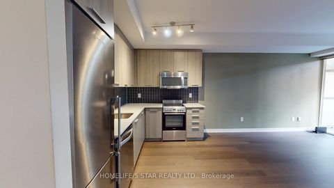 Photo 4 at 302 - 105 GEORGE Street, Moss Park, Toronto