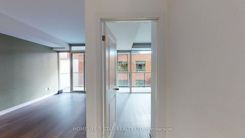 Photo 16 at 302 - 105 GEORGE Street, Moss Park, Toronto