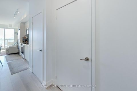 Photo 3 at 801 - 1787 St Clair Avenue W, Pellam Park, Toronto