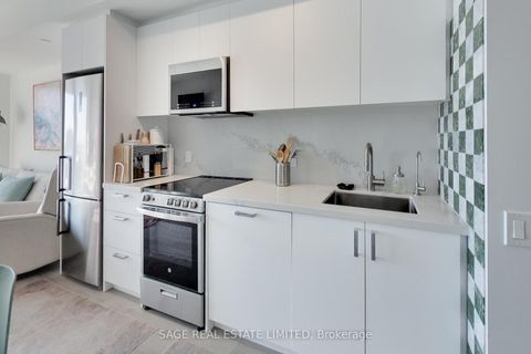 Photo 6 at 801 - 1787 St Clair Avenue W, Pellam Park, Toronto