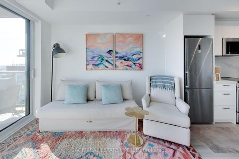 Photo 15 at 801 - 1787 St Clair Avenue W, Pellam Park, Toronto