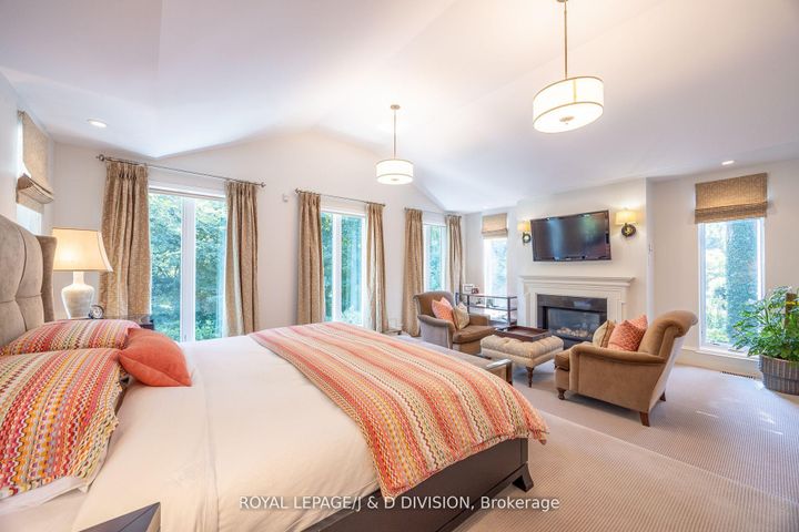 Photo 15 at 12 Forest Glen Crescent, York Mills, Toronto