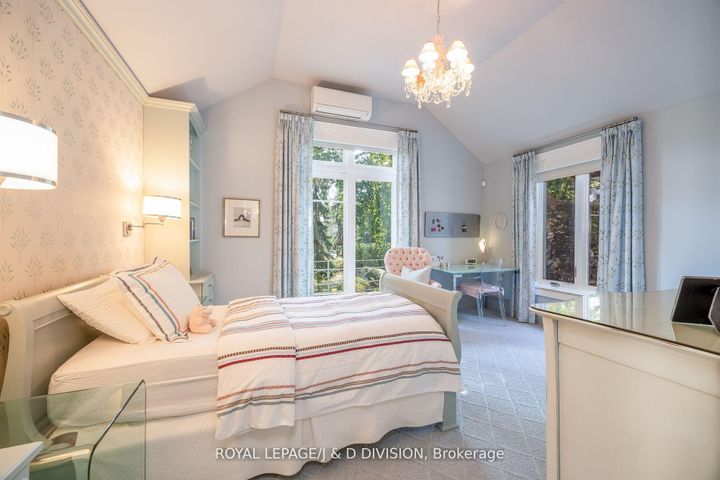 Photo 17 at 12 Forest Glen Crescent, York Mills, Toronto