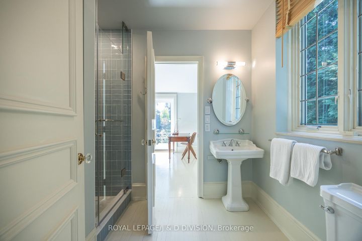 Photo 23 at 12 Forest Glen Crescent, York Mills, Toronto