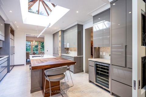 Photo 6 at 12 Forest Glen Crescent, York Mills, Toronto