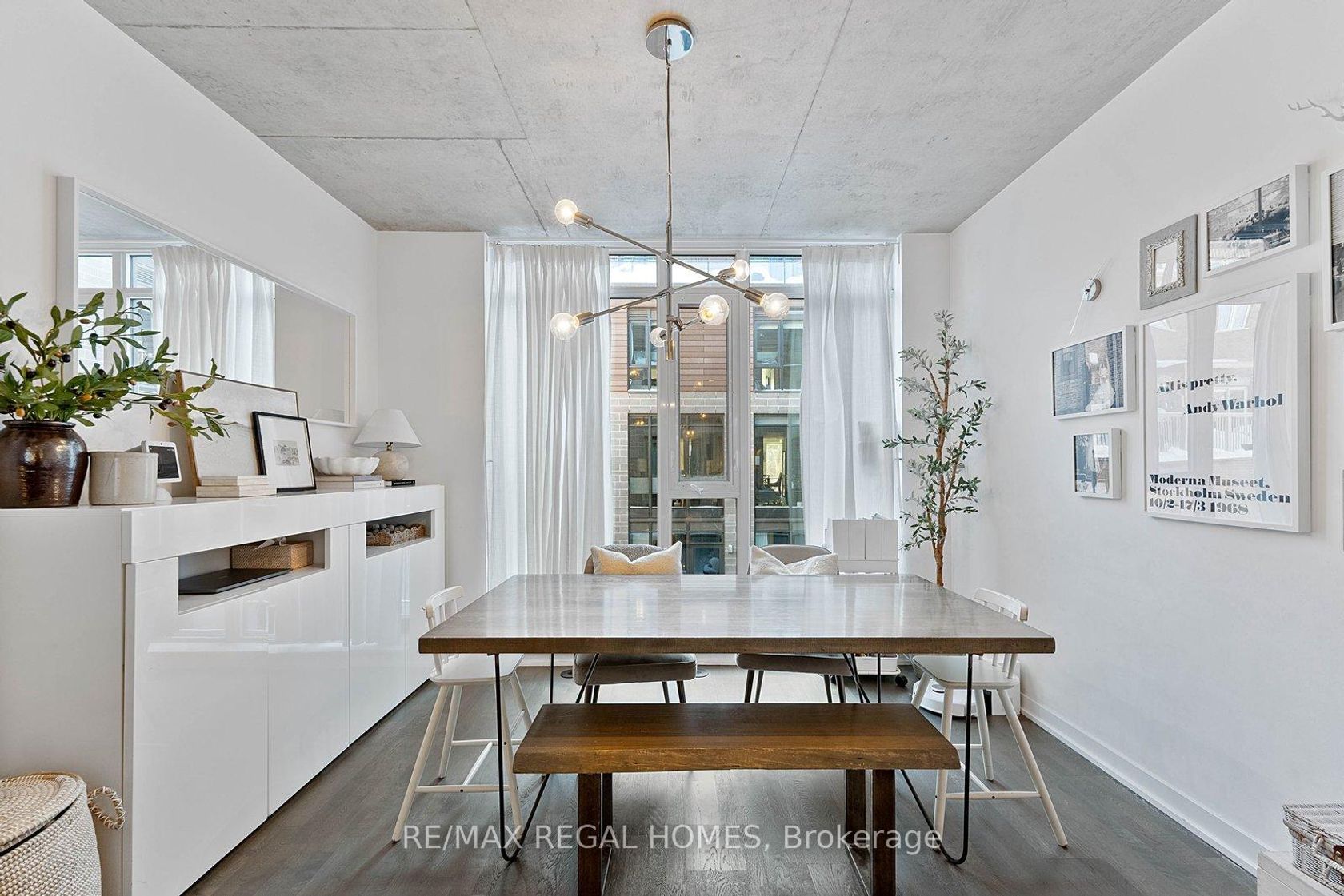 TH110 - 1238 Dundas Street E, South Riverdale, Toronto 